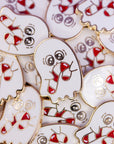 ✧ Pin's Fantôme et sa canne à sucre ✧