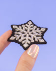 Broche Flocon de Neige Faite Main