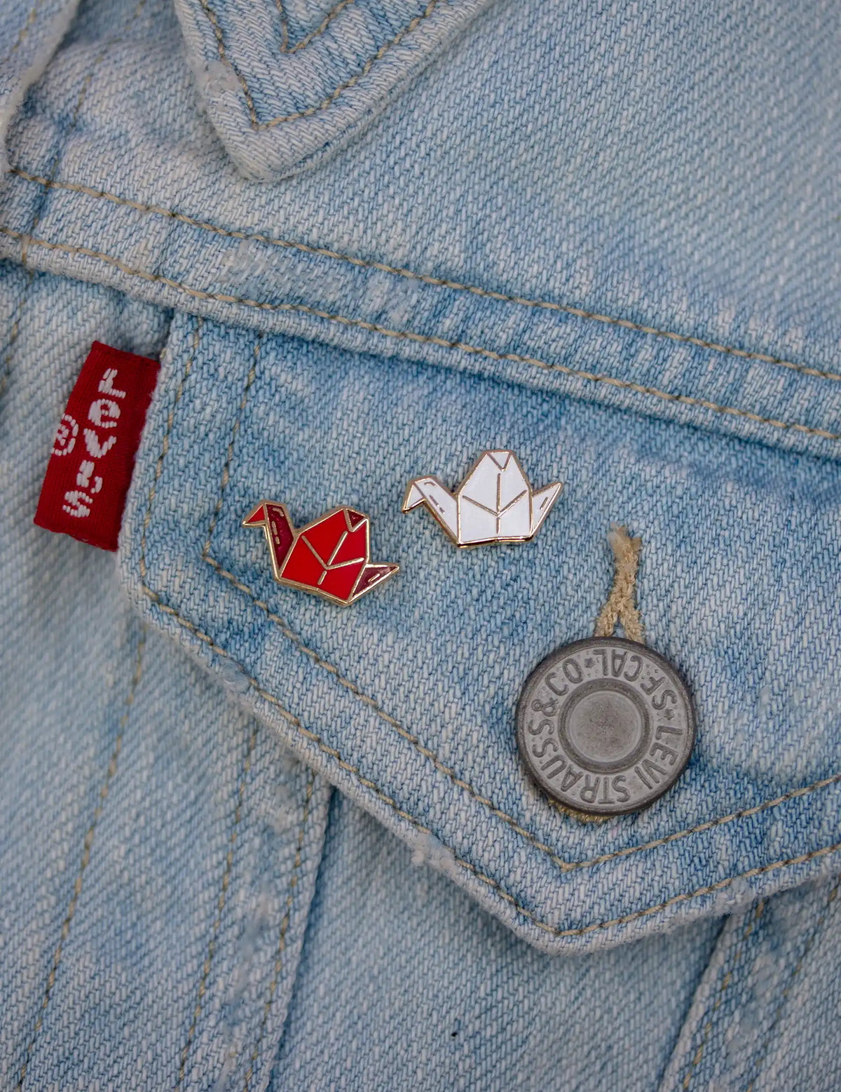 Origami lucky crane enamel pin