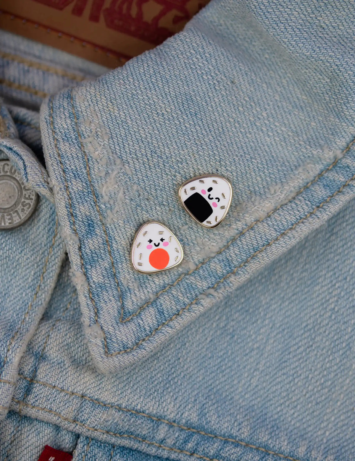 Onigiri enamel pin