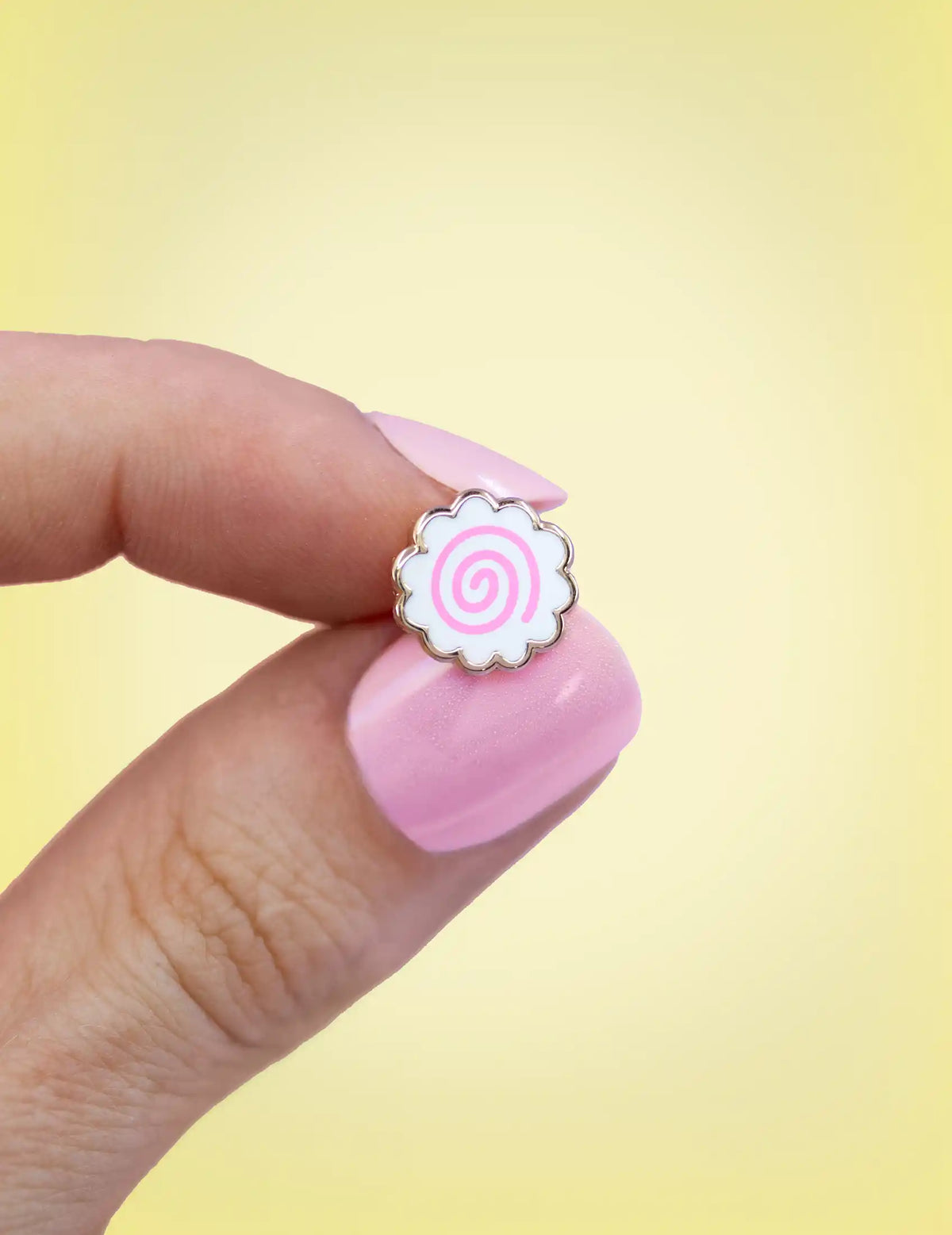 Narutomaki enamel pin
