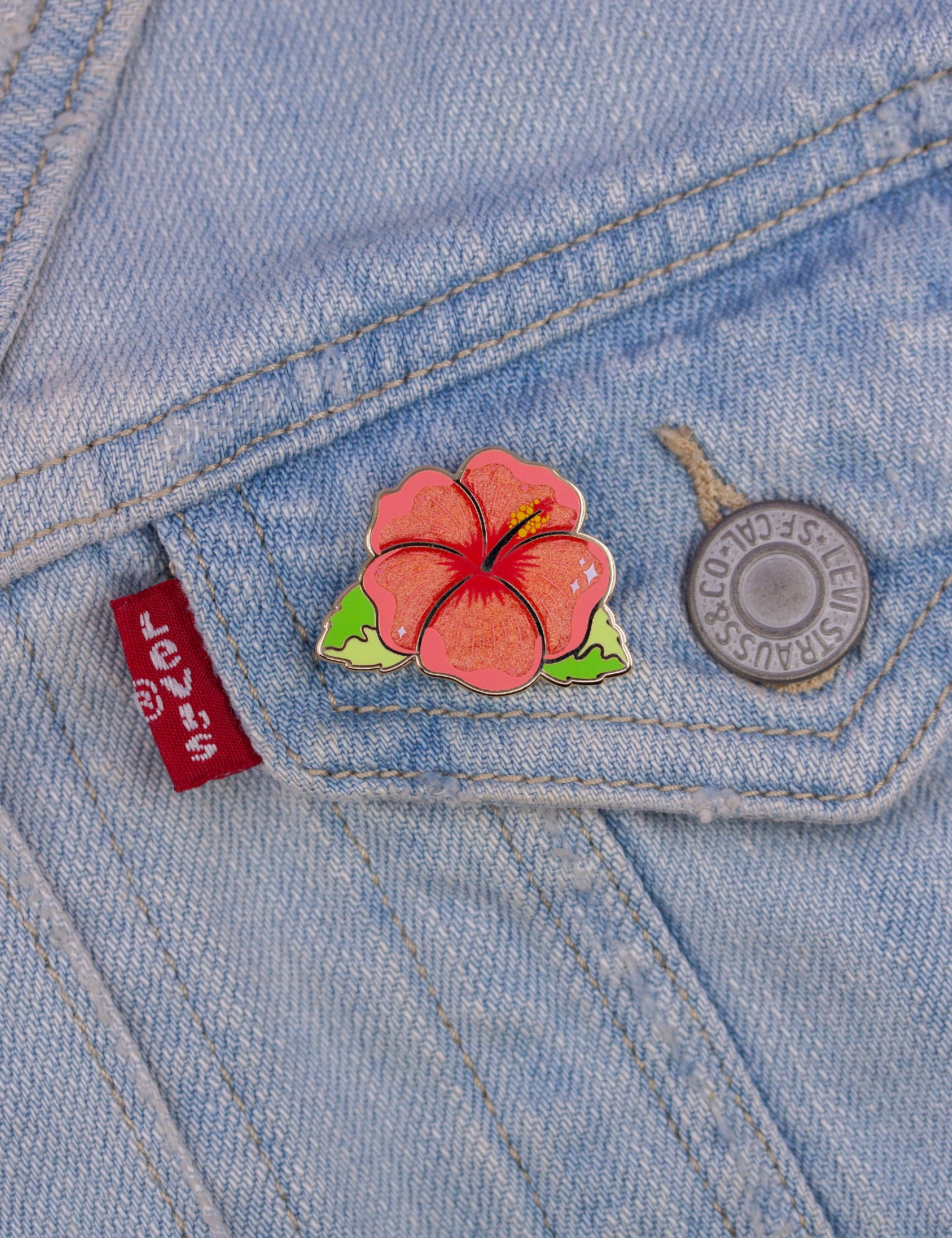 ❤ Aidez Maui Hibiscus Pin ❤ 