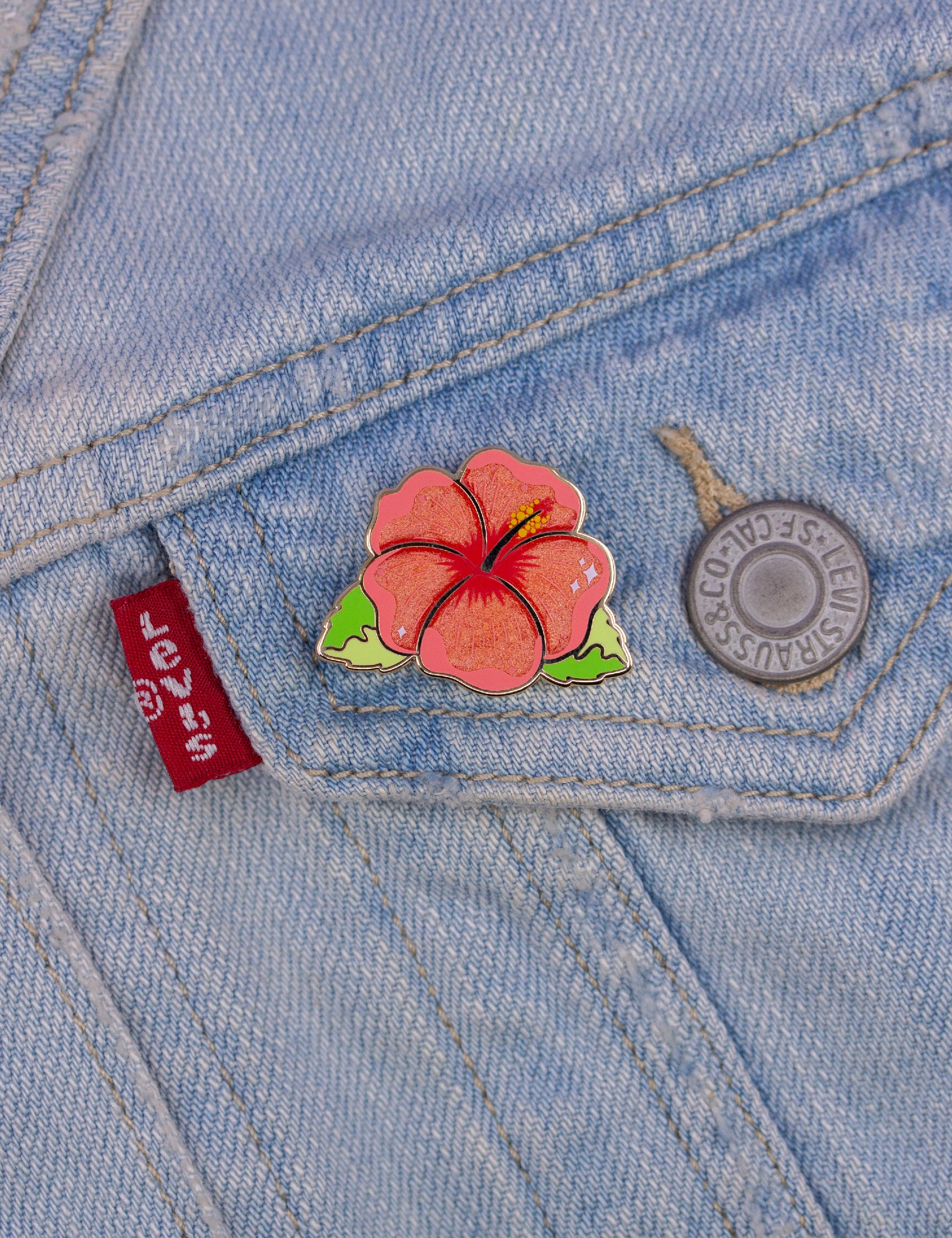 ❤ Aidez Maui Hibiscus Pin ❤ 